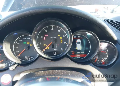 2017 Porsche Cayenne Platinum Edition из США, поврежденный, VIN WP1AA2A21HKA84177